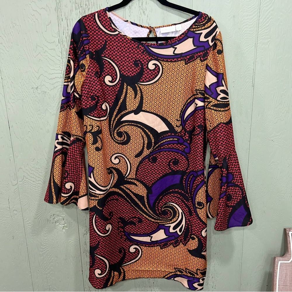 NEW YORK & CO mini dress graphic print with keyhole back women’s Large